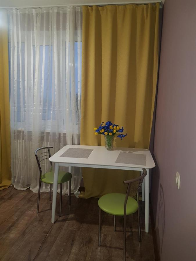 חארקיב Apartment Sports Palace Просторная Квартира Рядом Дворец Спорта מראה חיצוני תמונה